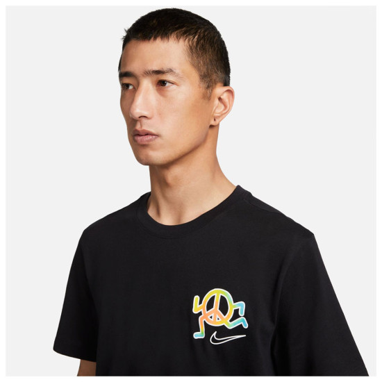 Nike Ανδρική κοντομάνικη μπλούζα Sportswear Nike Ανδρική κοντομάνικη μπλούζα Sportswear